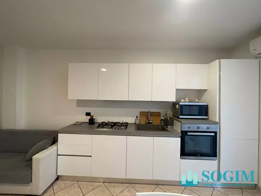 Immagine 5 di Appartamento in vendita  in viale assunta 42 a Cernusco Sul Naviglio