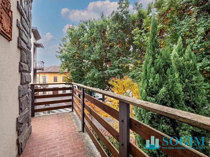 Immagine 20 di Villa in vendita  in via Camillo Benso di Cavour 9 a Mariano Comense