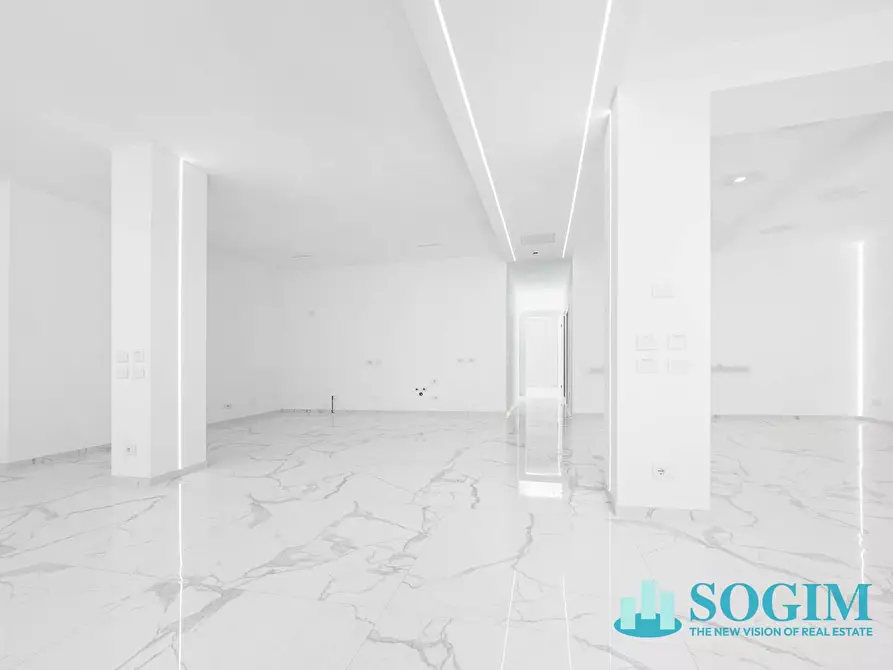 Immagine 3 di Appartamento in affitto  in Piazza Guido Grimoldi a Como