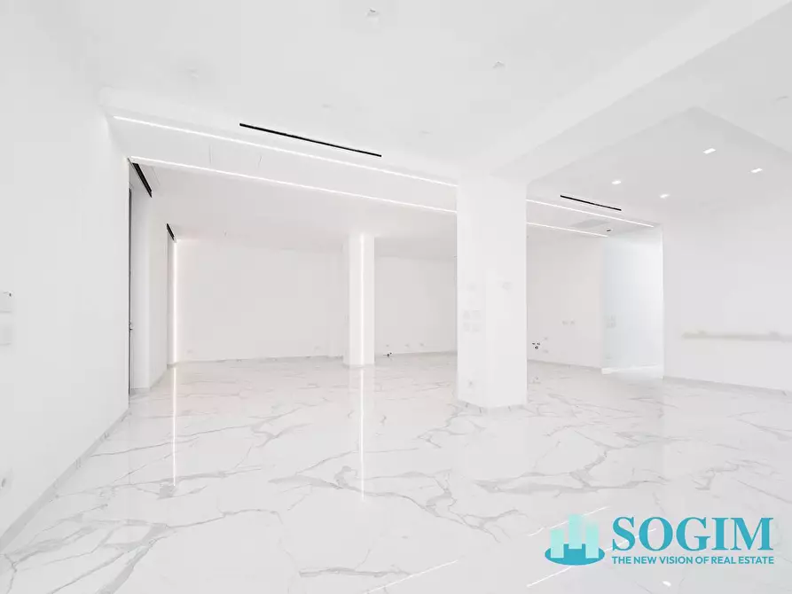 Immagine 4 di Appartamento in affitto  in Piazza Guido Grimoldi a Como