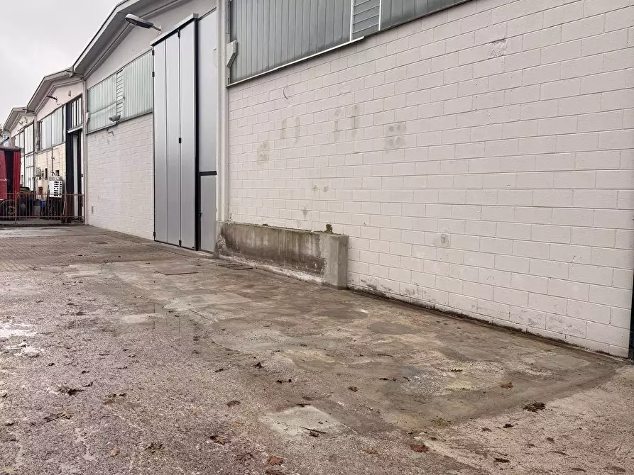 Immagine 52 di Capannone industriale in vendita  in via pascoli 4 a Basiano