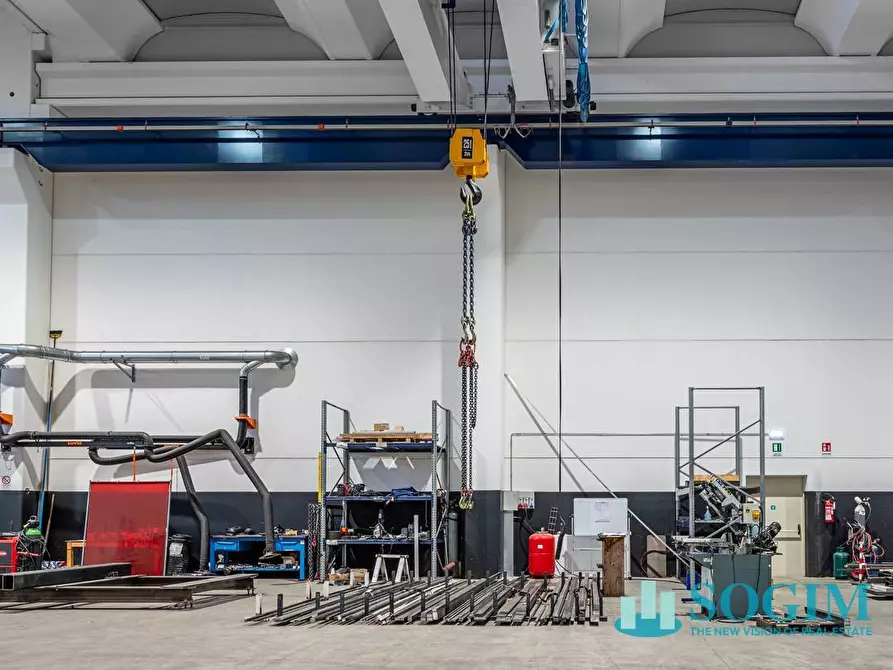 Immagine 12 di Capannone industriale in vendita  in Via Parravicini a Albavilla