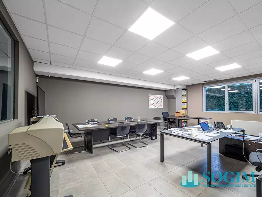 Immagine 14 di Capannone industriale in vendita  in Via Parravicini a Albavilla