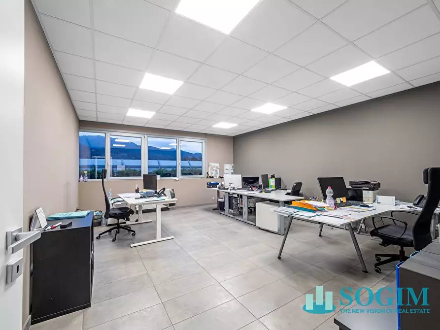 Immagine 20 di Capannone industriale in vendita  in Via Parravicini a Albavilla