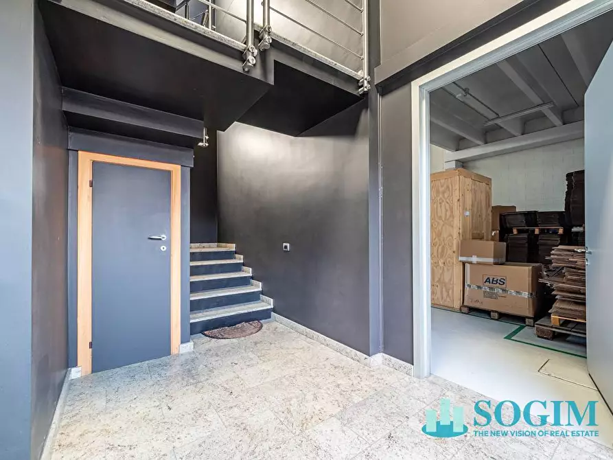 Immagine 20 di Capannone industriale in vendita  in Via Parravicini a Albavilla