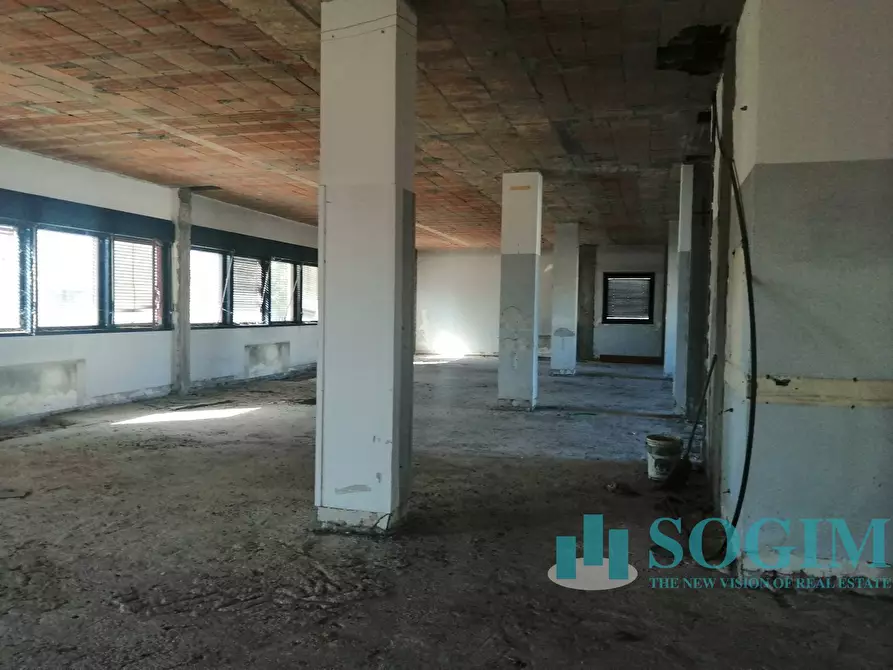 Immagine 7 di Ufficio in vendita  in Via Settembrini a Lainate