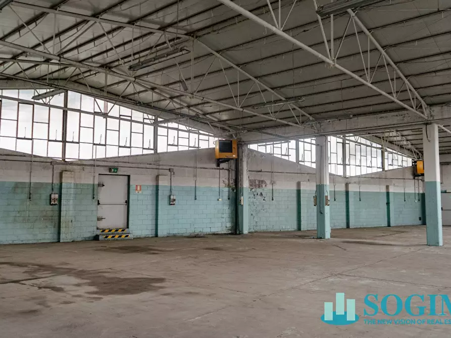 Immagine 9 di Capannone industriale in vendita  in Via Morandi 21/A a Saronno