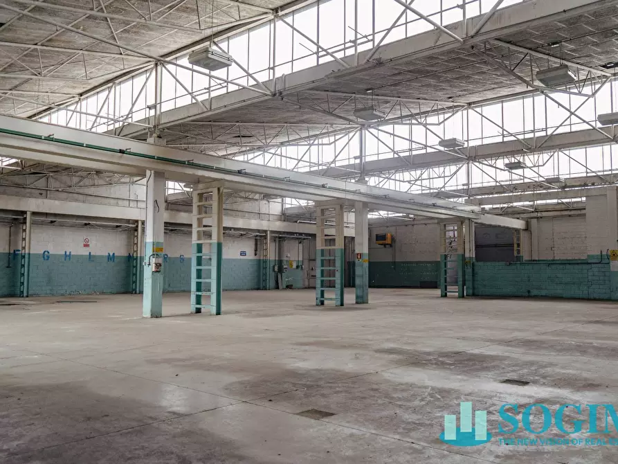 Immagine 16 di Capannone industriale in vendita  in Via Morandi 21/A a Saronno
