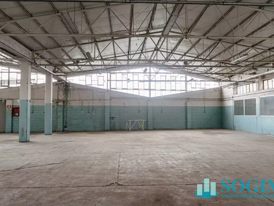 Immagine 5 di Capannone industriale in vendita  in Via Morandi 21 a Saronno