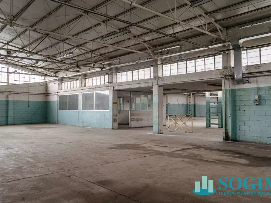 Immagine 6 di Capannone industriale in vendita  in Via Morandi 21 a Saronno