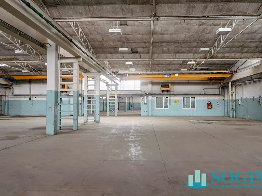 Immagine 13 di Capannone industriale in vendita  in Via Morandi 21 a Saronno