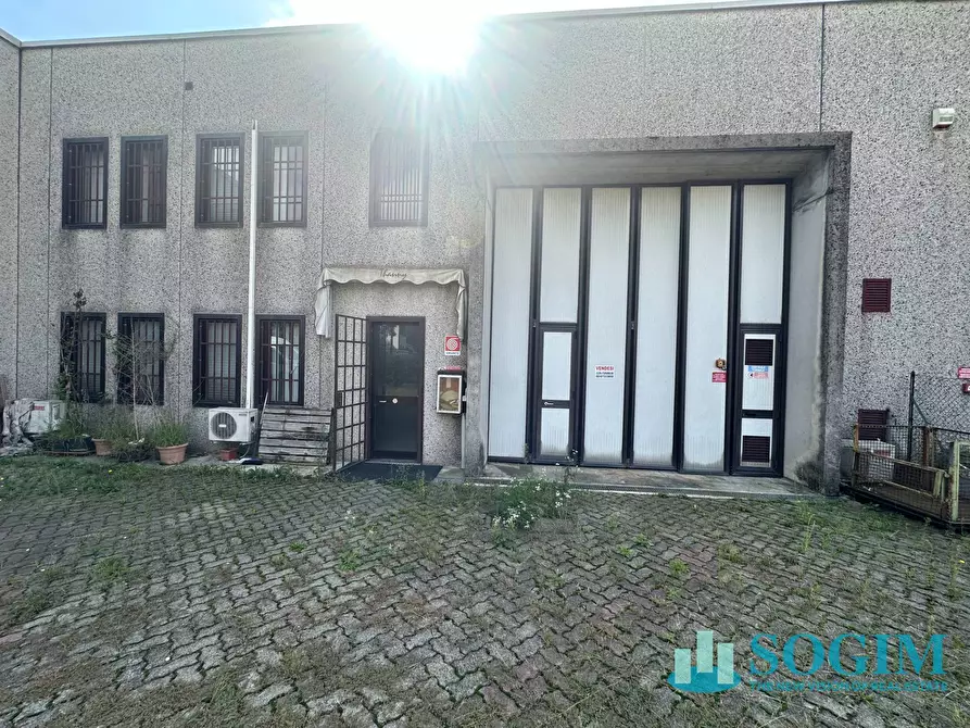 Immagine 9 di Capannone industriale in vendita  in Via Matteotti a Paderno D'adda