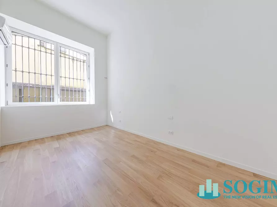 Immagine 11 di Appartamento in vendita  in VIALE STELVIO 51 a Milano