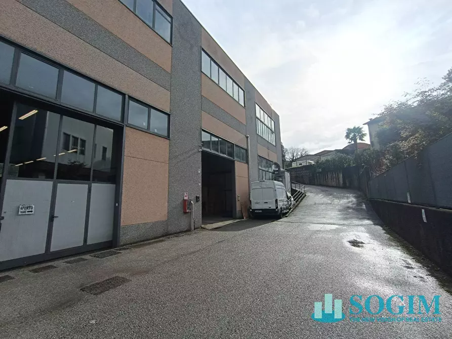 Immagine 1 di Capannone industriale in vendita  in Via Provinciale 1 a Barni
