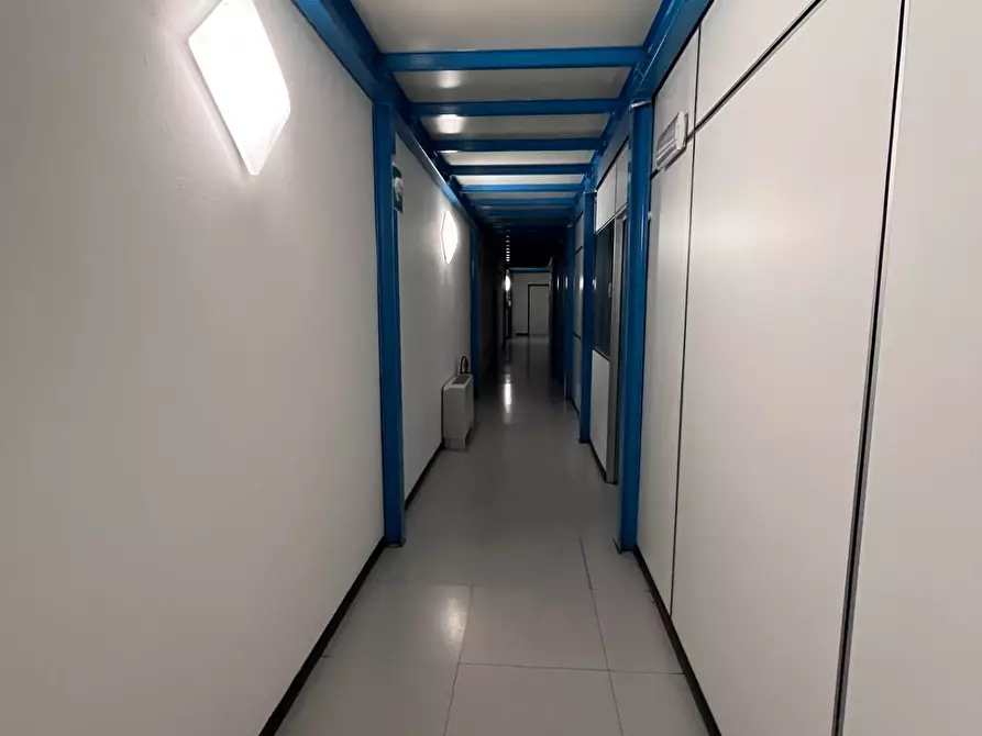 Immagine 2 di Capannone industriale in affitto  in via Volta 23 a Settimo Milanese