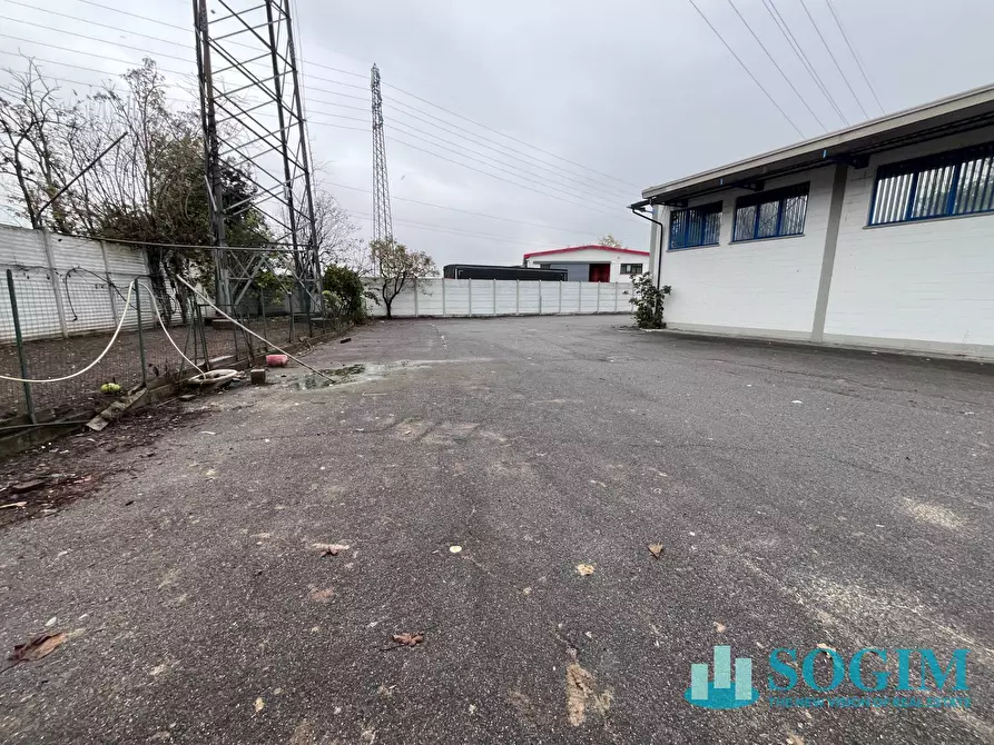Immagine 19 di Capannone industriale in affitto  in via Volta 23 a Settimo Milanese