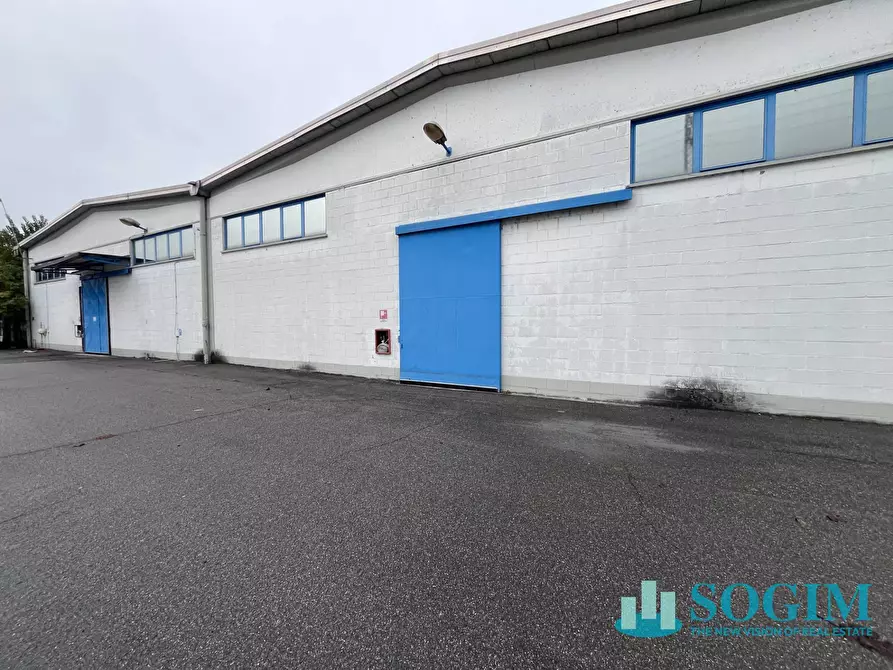 Immagine 22 di Capannone industriale in affitto  in via Volta 23 a Settimo Milanese