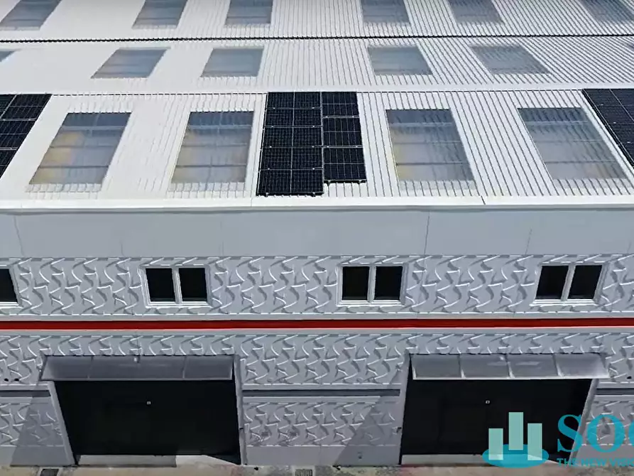 Immagine 5 di Capannone industriale in affitto  a Concorezzo