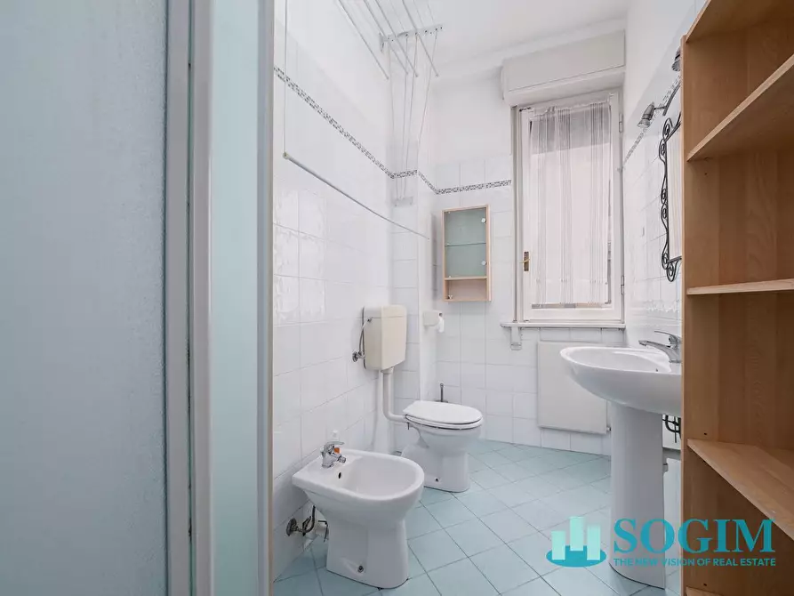 Immagine 10 di Appartamento in affitto  in Via Borsieri a Como