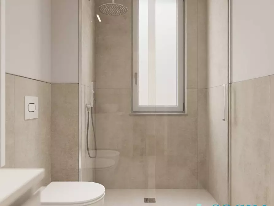 Immagine 4 di Appartamento in vendita  in Via vittorio Emanuele II 26 a Como