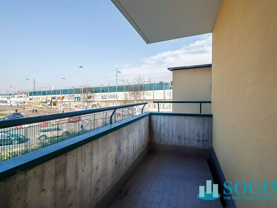 Immagine 10 di Appartamento in vendita  in Via Roberto Ardigò 17 a Milano