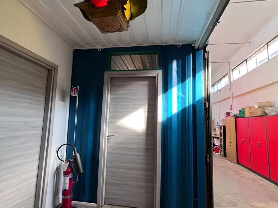Immagine 11 di Capannone industriale in affitto  in via Dante Alighieri 85 a Abbiategrasso