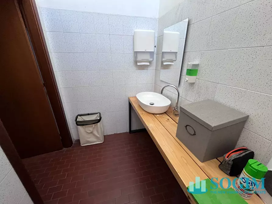 Immagine 15 di Capannone industriale in affitto  in via Dante Alighieri 85 a Abbiategrasso