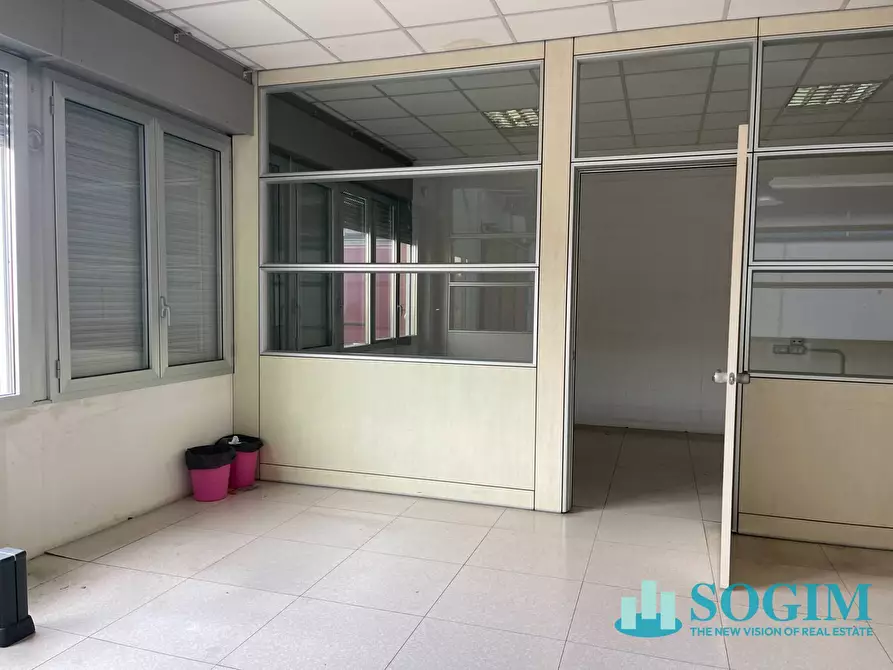 Immagine 8 di Capannone industriale in affitto  in via giuseppe di vittorio a Inzago