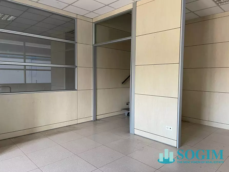 Immagine 9 di Capannone industriale in affitto  in via giuseppe di vittorio a Inzago