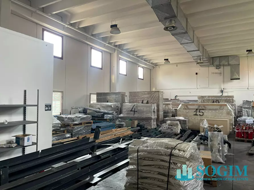 Immagine 7 di Capannone industriale in affitto  in via cassanese a Segrate
