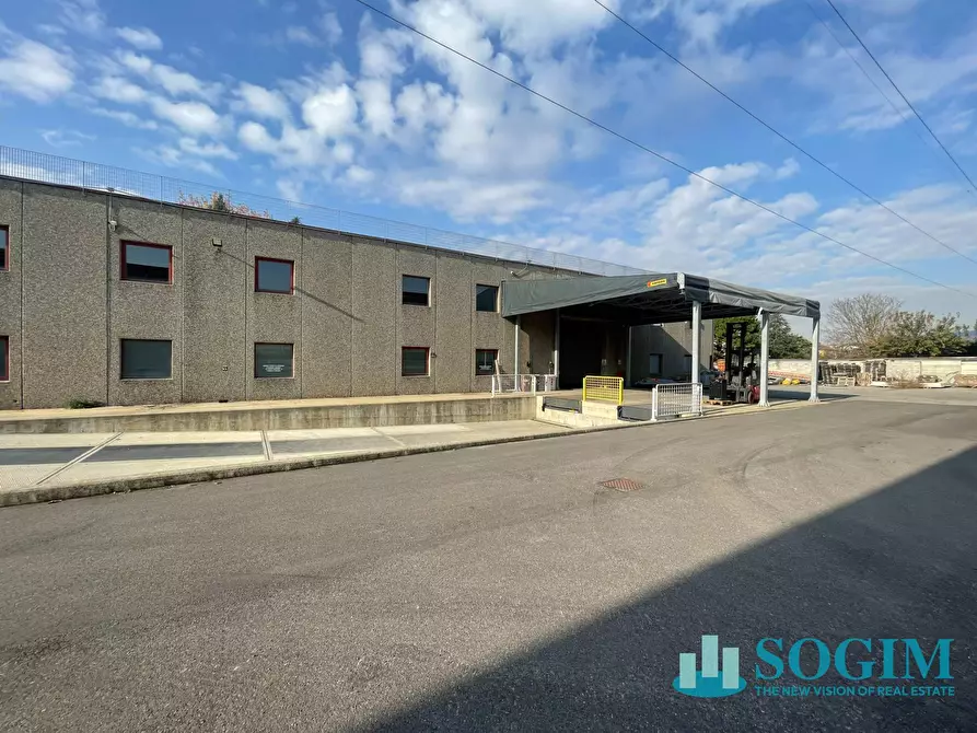 Immagine 20 di Capannone industriale in affitto  in via cassanese a Segrate