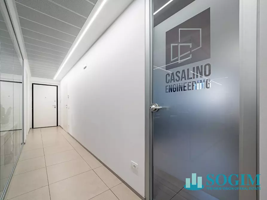 Immagine 8 di Ufficio in vendita  in via Piave 29 a Mariano Comense