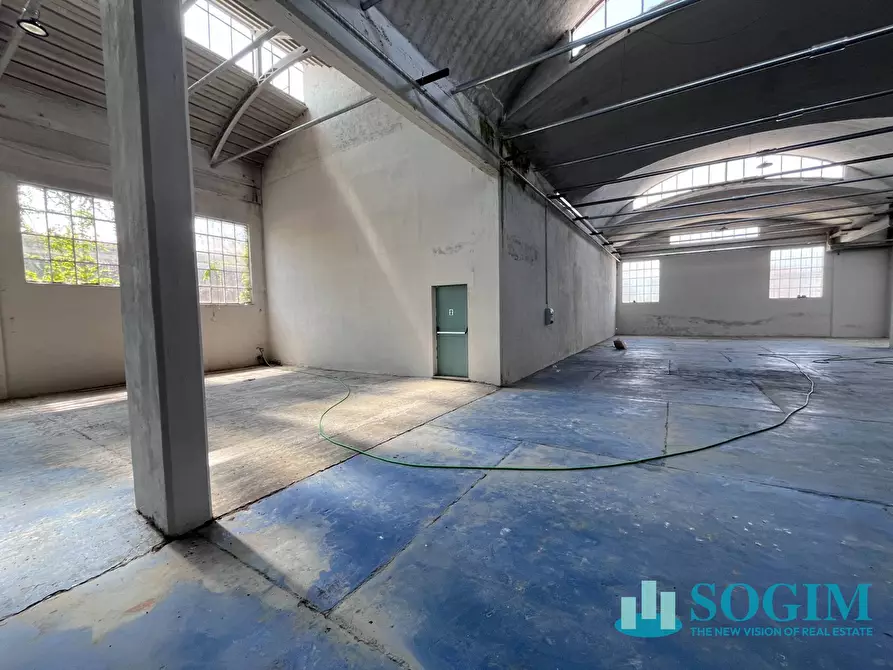 Immagine 4 di Capannone industriale in vendita  in via Silvio Pellico 38 a Abbiategrasso