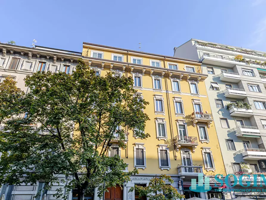 Immagine 18 di Appartamento in vendita  in via Washington 9 a Milano