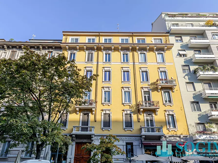 Immagine 1 di Appartamento in vendita  in via Washington 9 a Milano