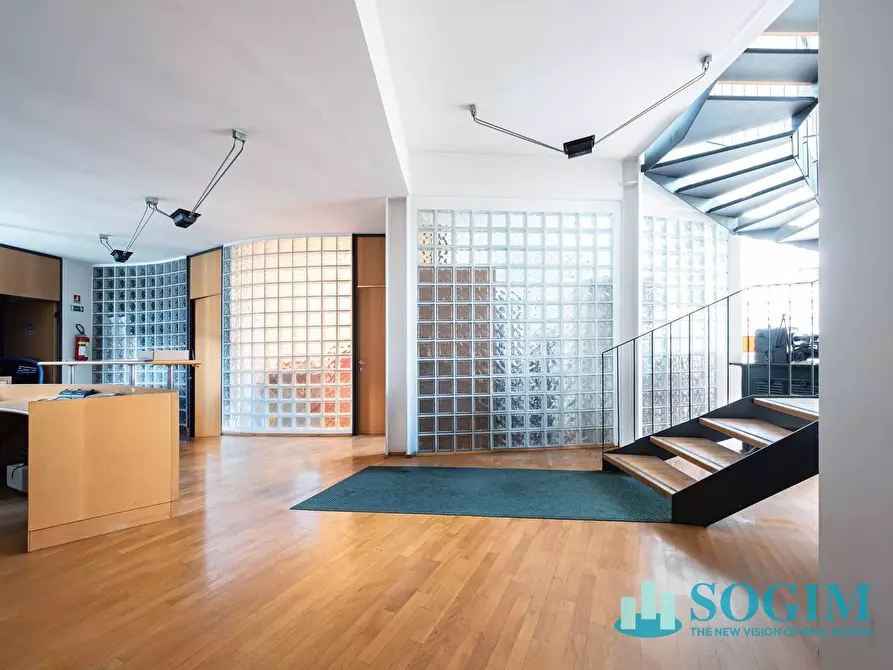 Immagine 4 di Ufficio in affitto  in via Giovanni da Cermenate a Cantù