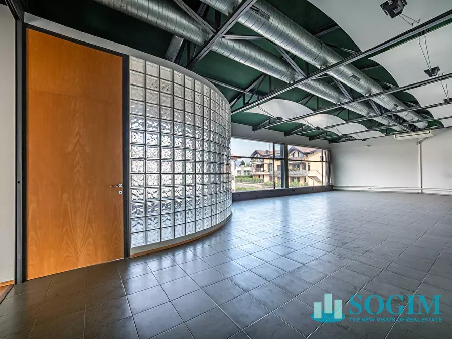 Immagine 11 di Ufficio in affitto  in via Giovanni da Cermenate a Cantù