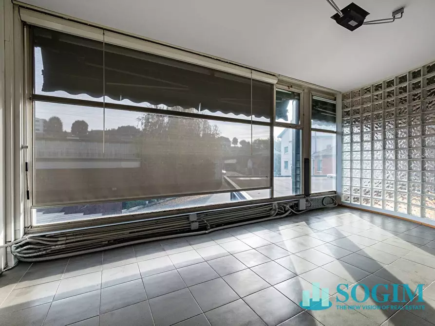 Immagine 13 di Ufficio in affitto  in via Giovanni da Cermenate a Cantù