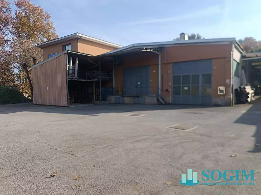 Immagine 21 di Capannone industriale in vendita  in Via Regina 115 a Fino Mornasco