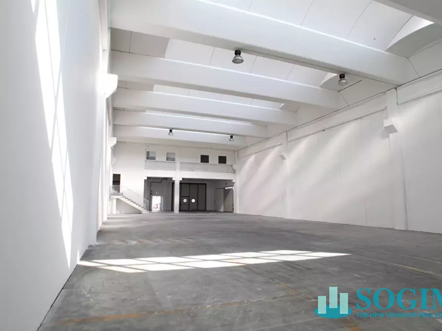 Immagine 24 di Capannone industriale in affitto  in via Erba 33 a Melzo