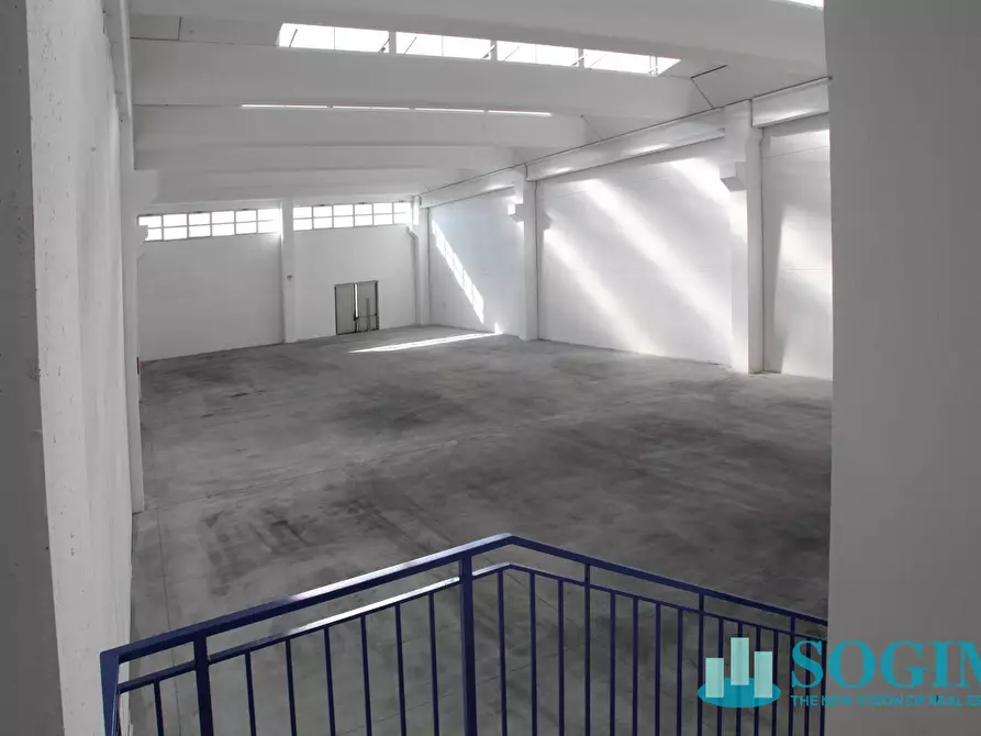 Immagine 7 di Capannone industriale in affitto  in via Erba 33 a Melzo