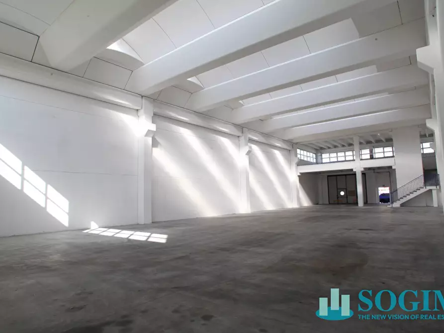 Immagine 18 di Capannone industriale in affitto  in via Erba 33 a Melzo