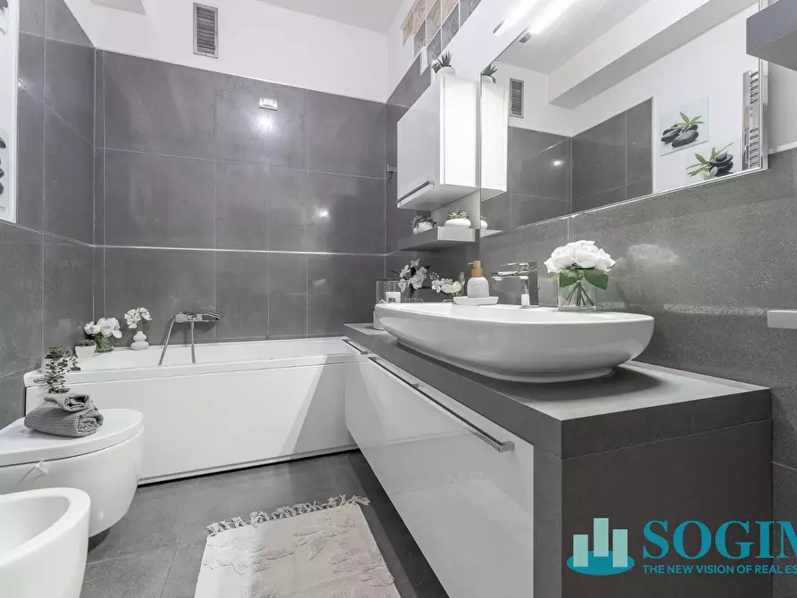 Immagine 18 di Appartamento in vendita  in Via Bellini 23 a Sesto San Giovanni