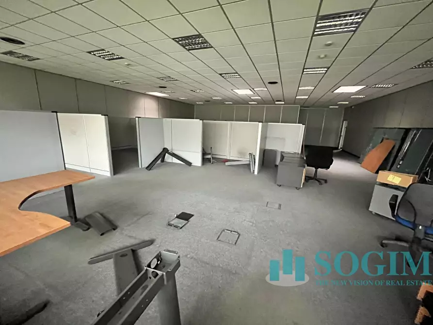 Immagine 24 di Locale commerciale in affitto  in via europa 30 a Cusago