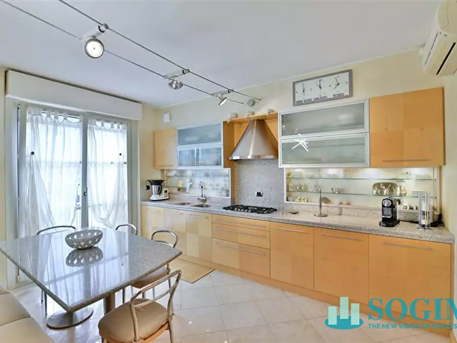 Immagine 14 di Appartamento in vendita  in Via Odescalchi 39 a Seregno