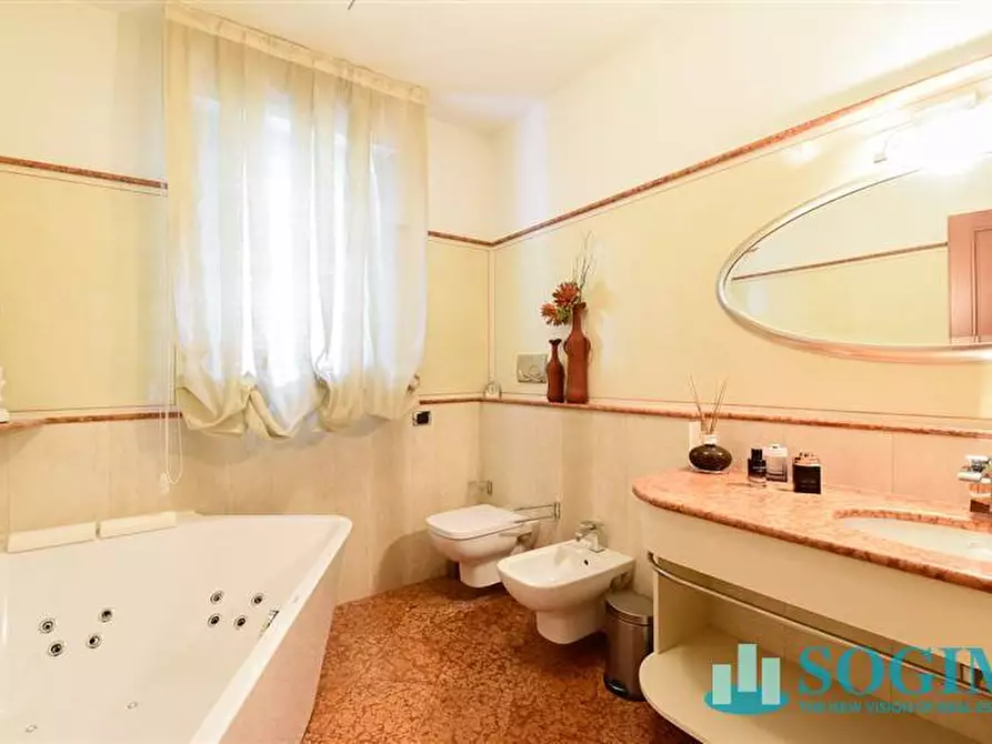 Immagine 39 di Appartamento in vendita  in Via Odescalchi 39 a Seregno