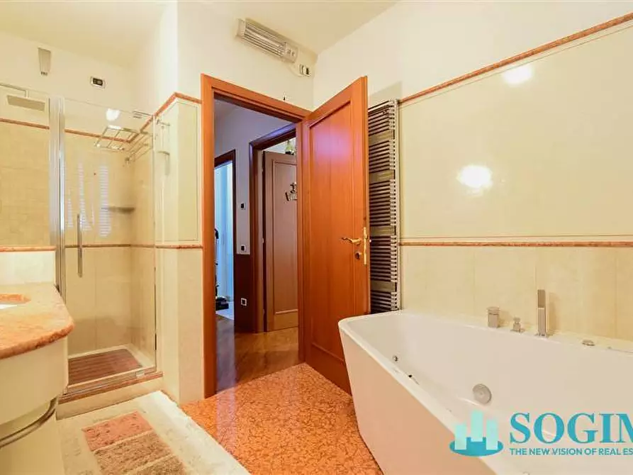 Immagine 41 di Appartamento in vendita  in Via Odescalchi 39 a Seregno