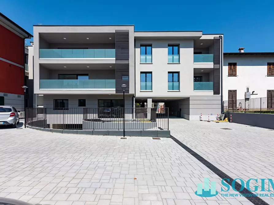 Immagine 12 di Appartamento in vendita  in via Piave 27 a Mariano Comense