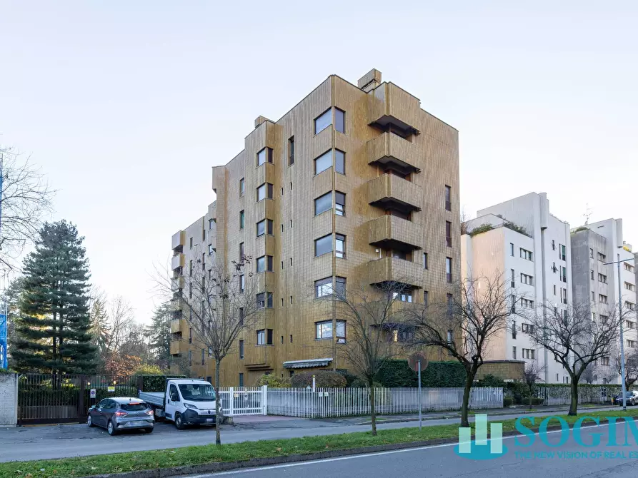 Immagine 1 di Appartamento in vendita  in Via Ramazzotti 9 a Monza