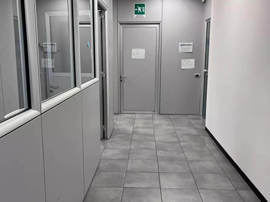 Immagine 6 di Capannone industriale in vendita  in via Albert Einstein 32 a Assago